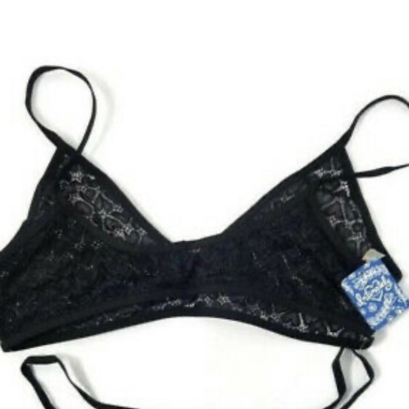 FREE WITH BUNDLE PURCHASE! NWOT Free people black lace bralette size large bra - Picture 4 of 10